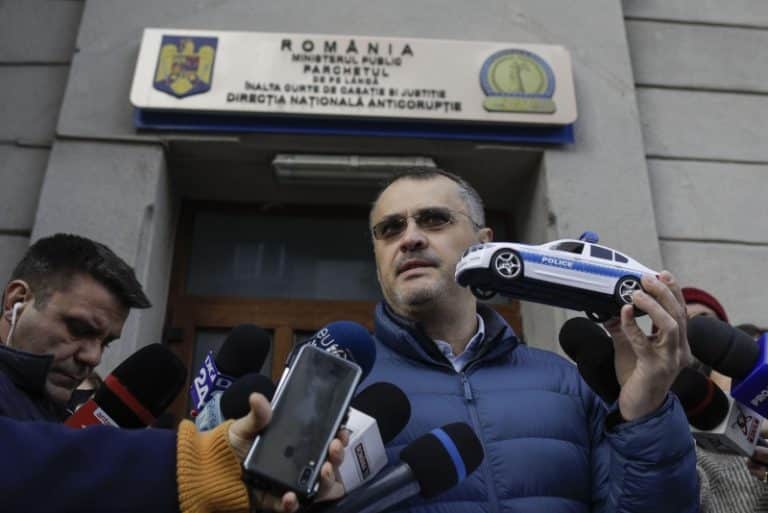 acum trebuie să plătească și 500 de lei