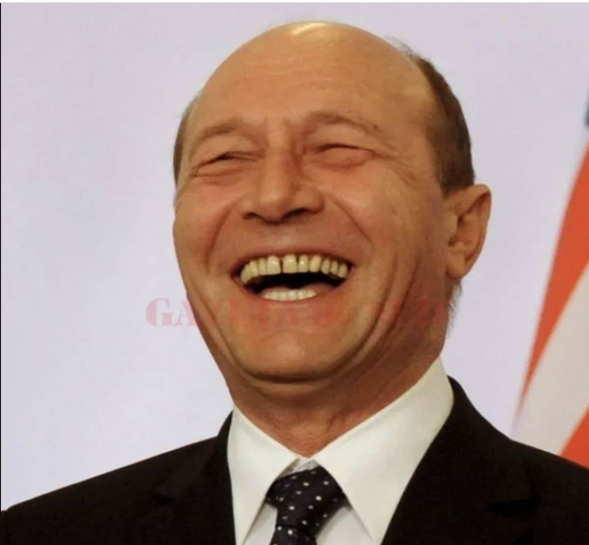Trebuie să explice cine l-a susținut la NATO