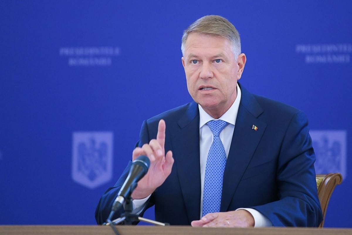În plin val de caniculă, Iohannis cere reexaminarea unei legi privind energia din surse regenerabile: ‘Nu este clar’